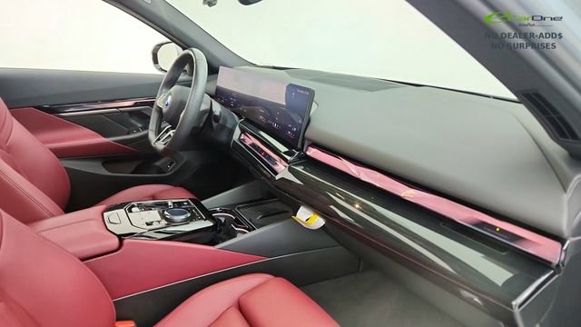 Used 2025 BMW i5 xDrive40 w/ M Sport Package image 20