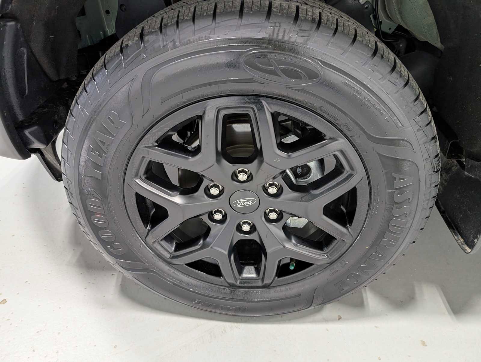 Used 2023 Ford Ranger Lariat w/ Equipment Group 501A High image 3