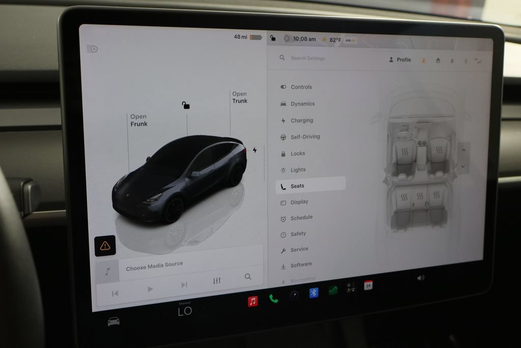 Used 2022 Tesla Model Y Performance AWD/4WD image 31