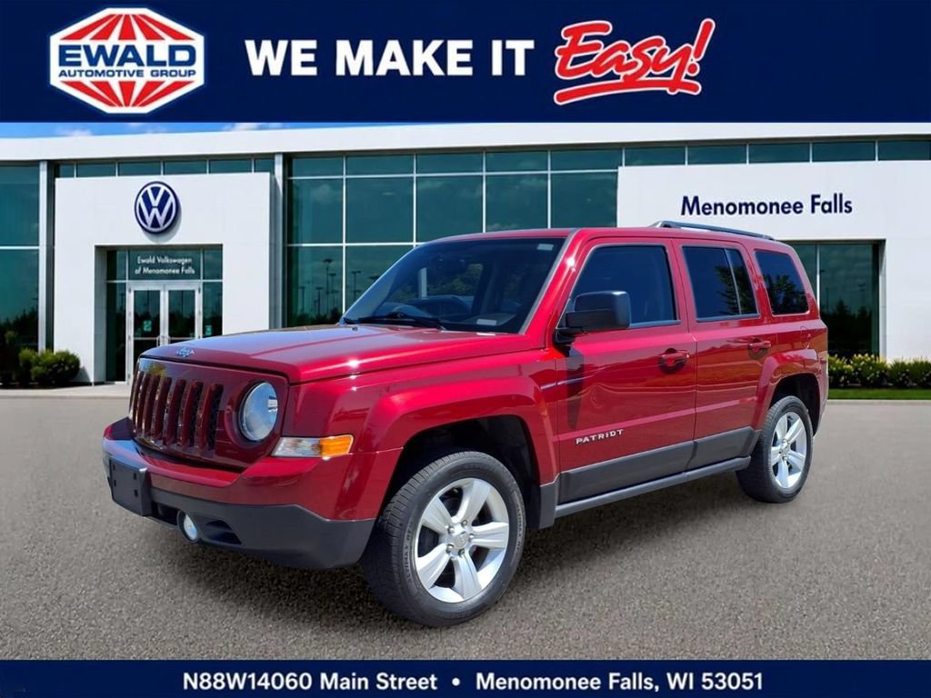 Used 2015 Jeep Patriot Latitude AWD/4WD image 3
