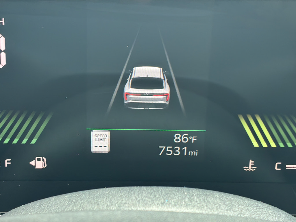 Used 2025 Kia K4 FWD image 31