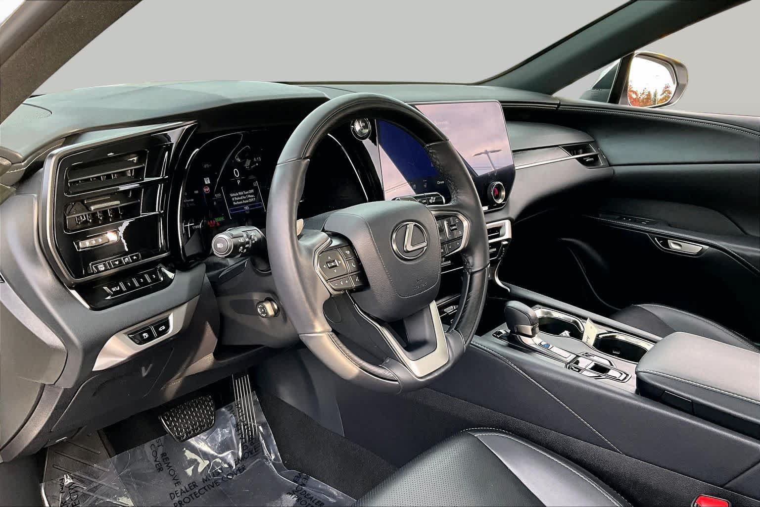 Certified 2026 Lexus RX 350h AWD/4WD image 18