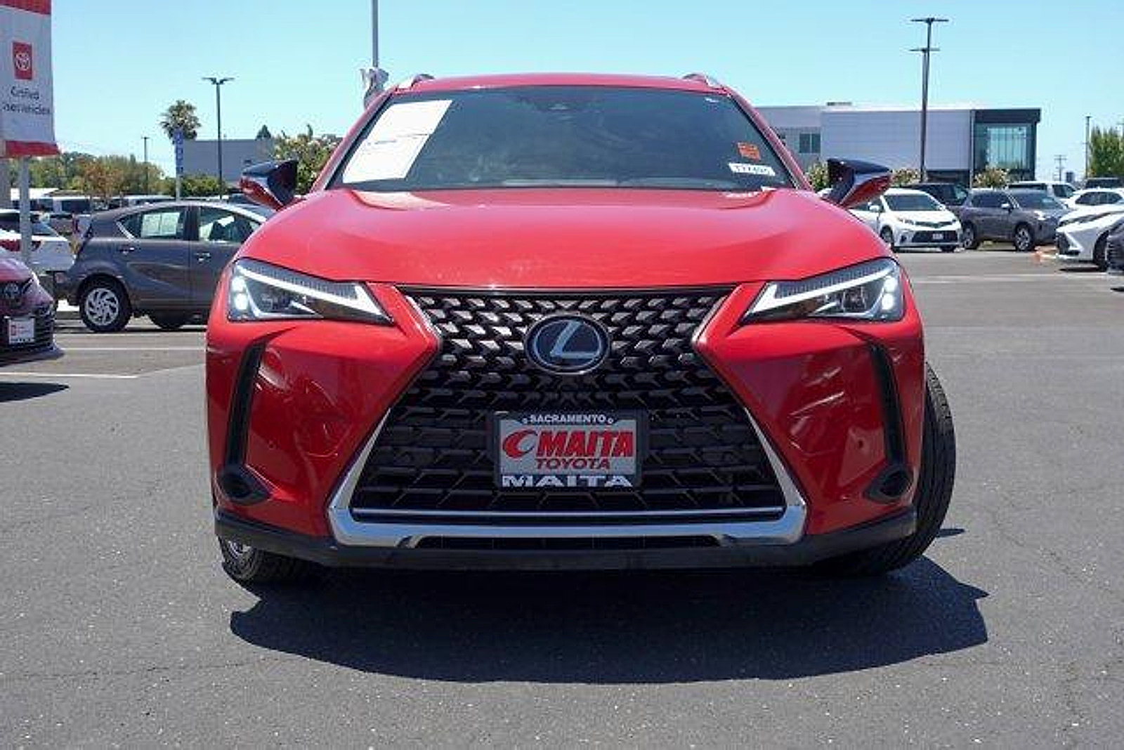 Used 2019 Lexus UX 200 w/ Premium Package FWD image 3