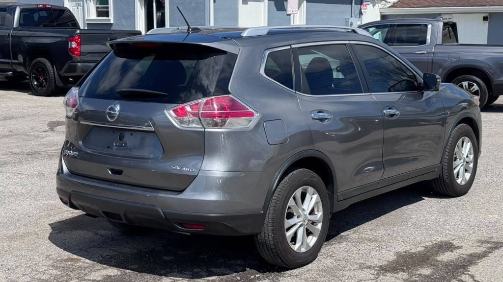 Used 2016 Nissan Rogue SV w/ SV Premium Package AWD/4WD image 5