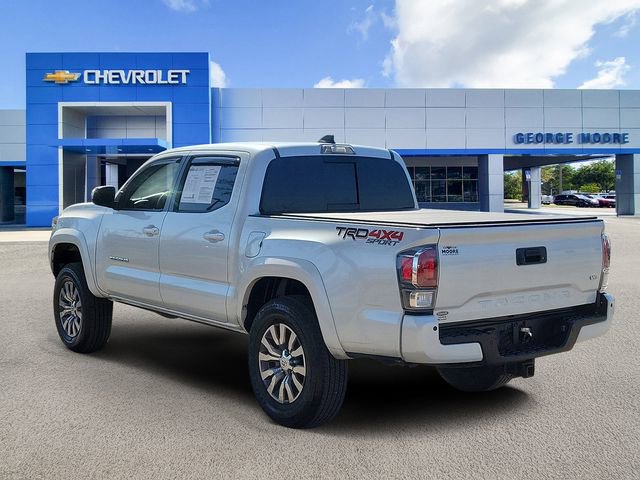 Used 2022 Toyota Tacoma TRD Sport w/ Technology Package image 3