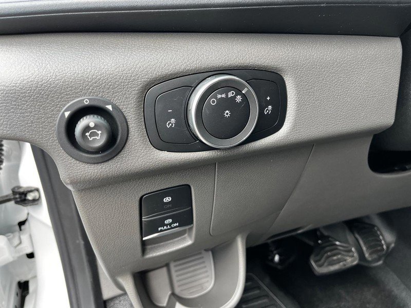 New 2025 Ford Transit 250 148 Medium Roof w/ Load Area Protection Package image 6