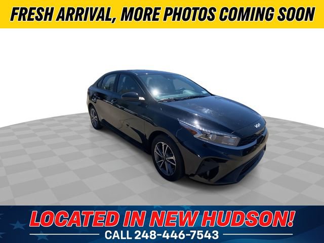 Used 2023 Kia Forte LXS FWD image 4