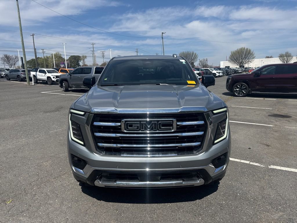 Certified 2025 GMC Yukon Elevation w/ Elevation Premium Package image 2