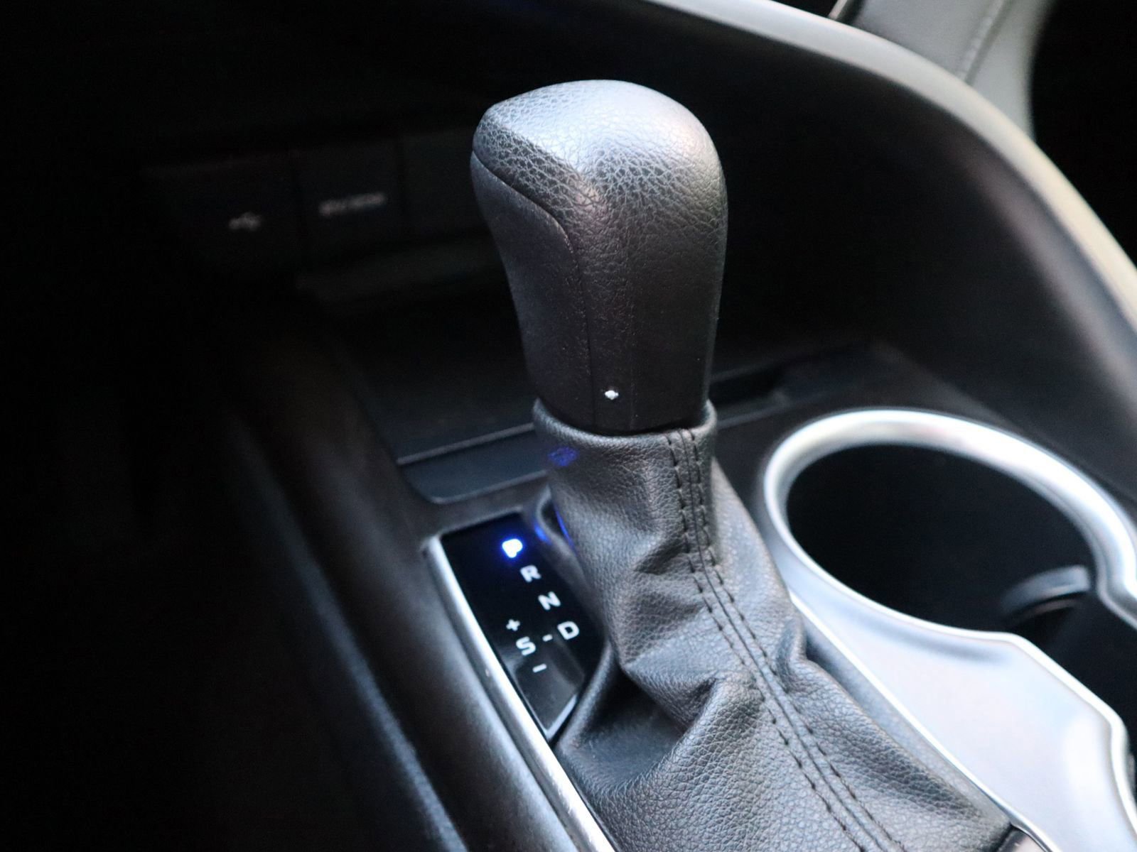 Used 2023 Toyota Camry LE image 42