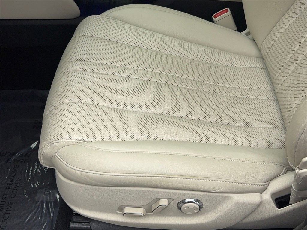 Used 2023 Genesis GV80 3.5T image 39