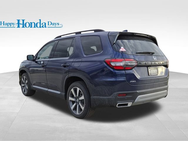 New 2025 Honda Pilot Touring image 18