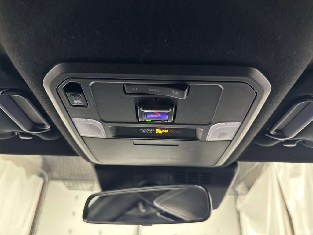 Used 2025 Toyota 4Runner SR5 image 39