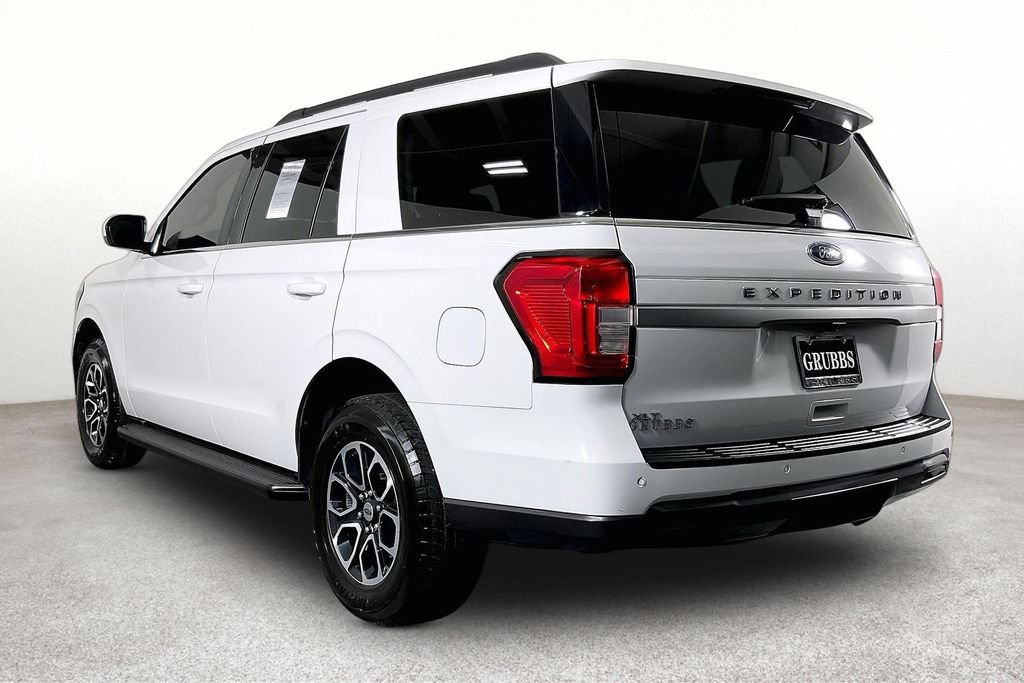 Used 2024 Ford Expedition XLT RWD image 16