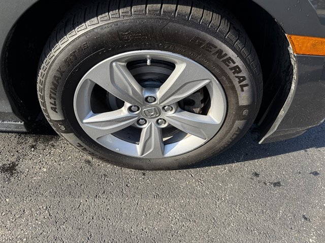 Used 2019 Honda Odyssey EX image 5