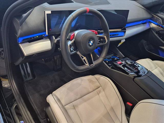 New 2027 BMW M5 AWD/4WD image 3