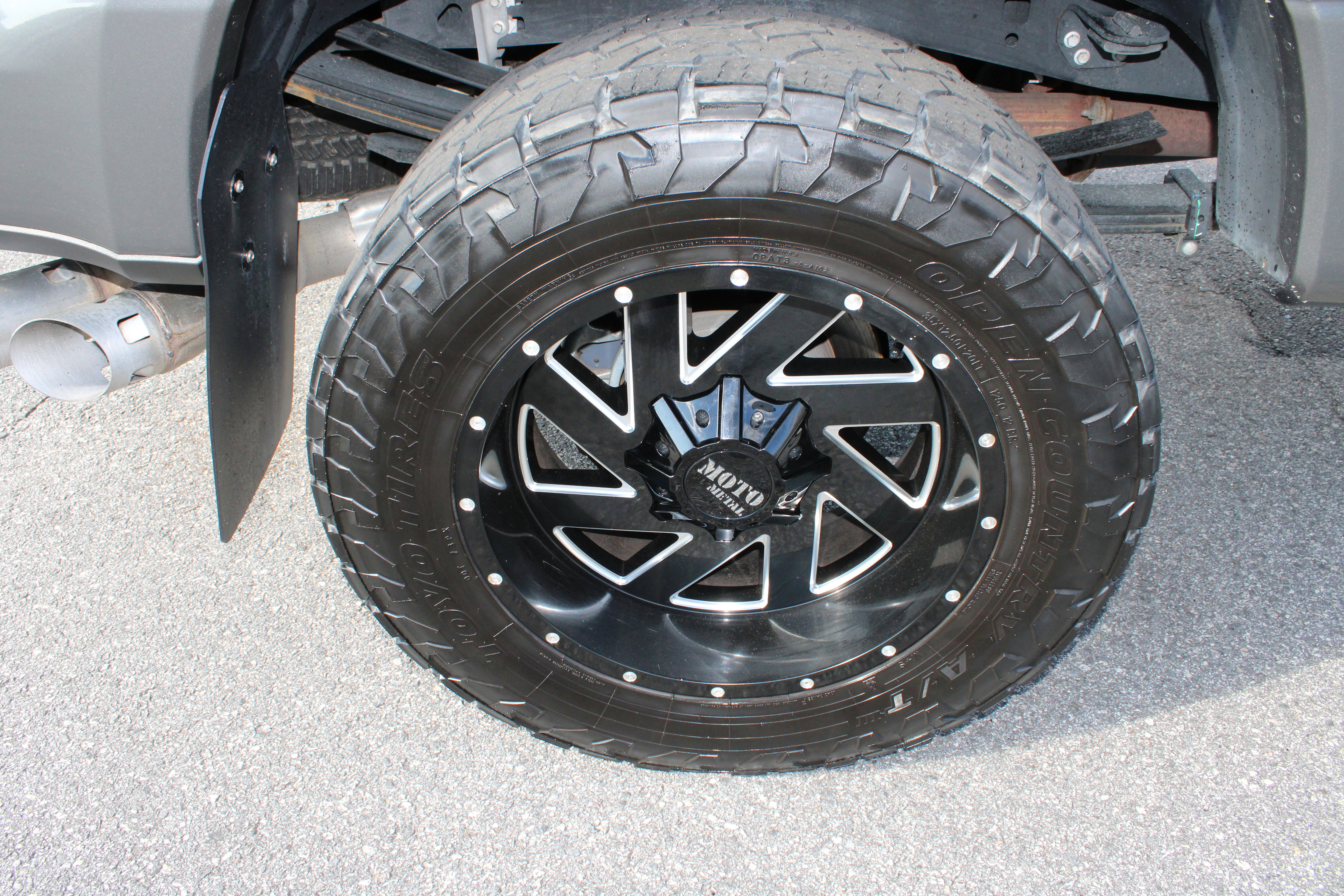 Used 2022 Ford F250 Lariat image 12