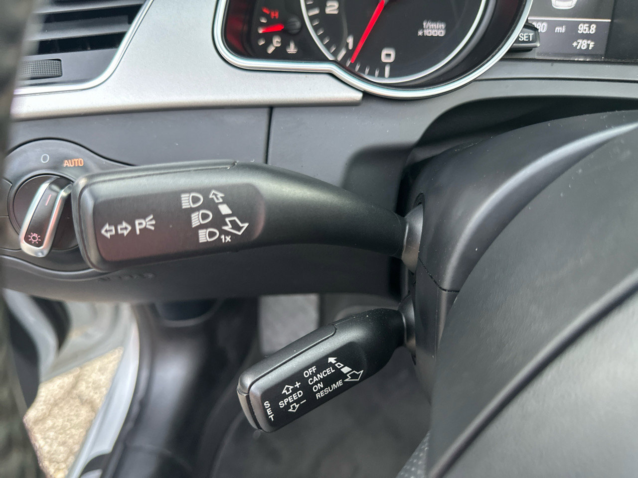 Used 2010 Audi A5 2.0T Premium Plus image 24