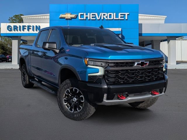 Used 2022 Chevrolet Silverado 1500 ZR2 image 1
