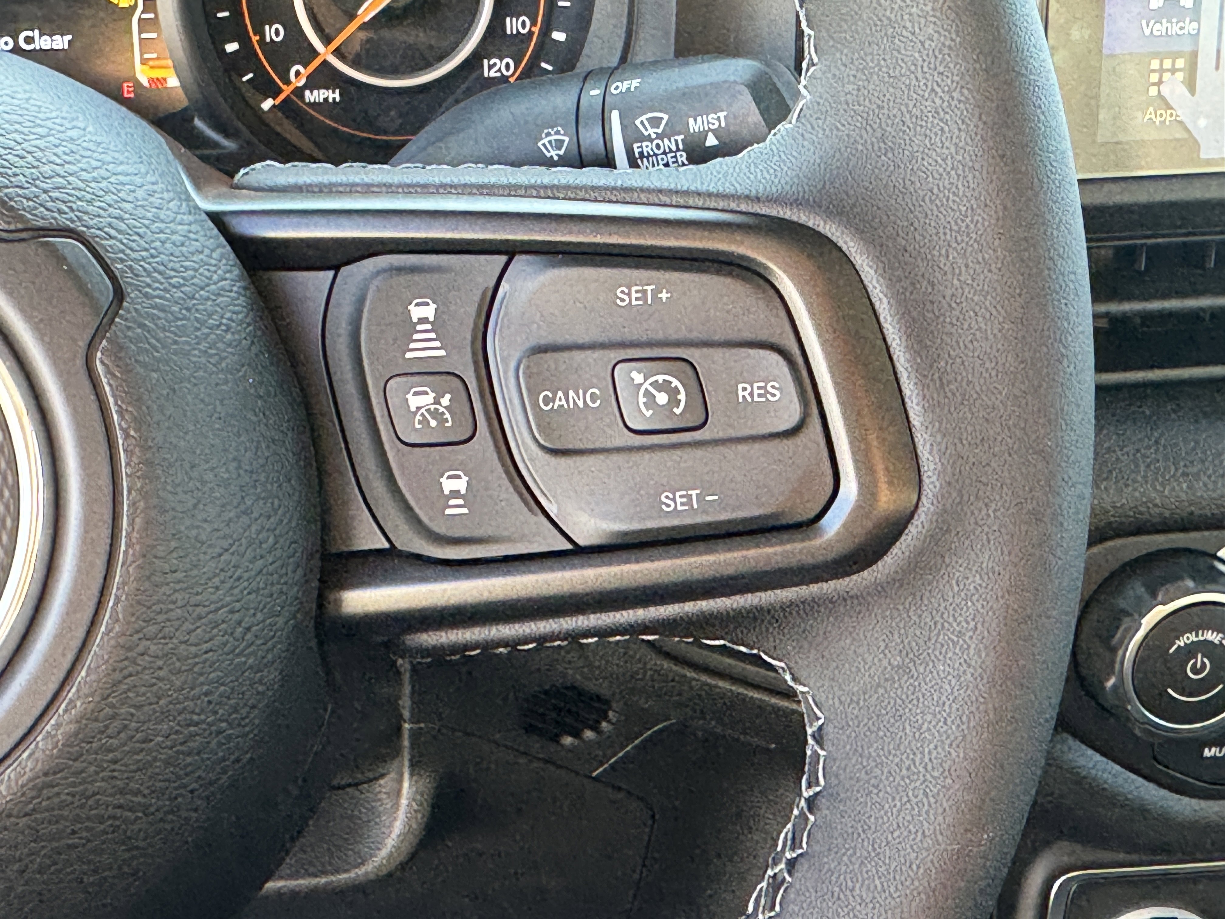 New 2025 Jeep Gladiator Sport image 16