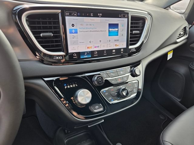 New 2026 Chrysler Voyager LX FWD image 20
