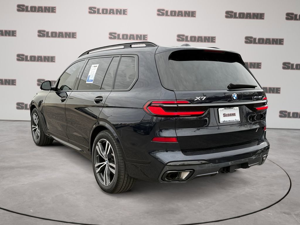 Certified 2024 BMW X7 xDrive40i w/ Executive Package image 3