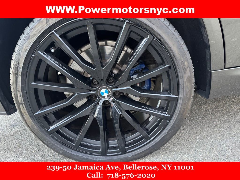 Used 2022 BMW X5 M50i w/ Executive Package AWD/4WD image 19