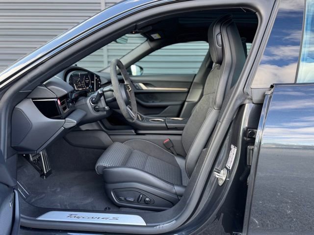 New 2025 Porsche Taycan 4S AWD/4WD image 25