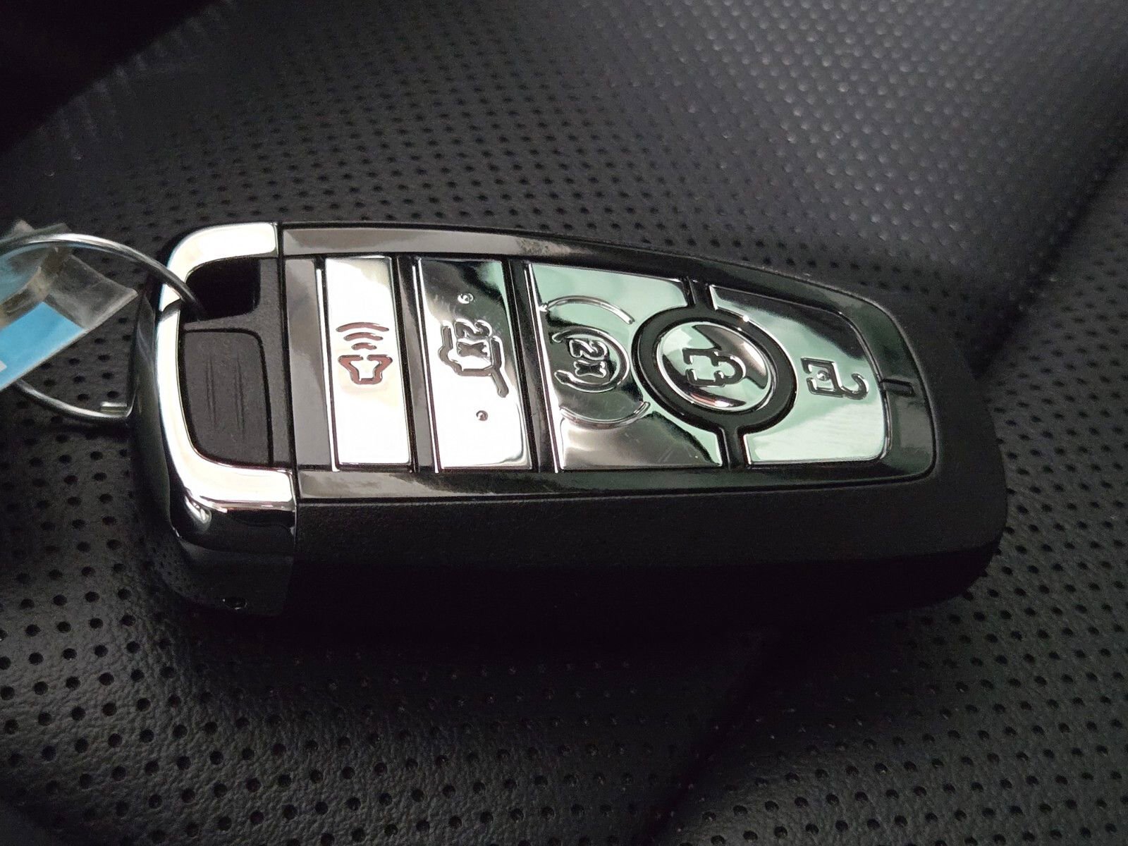 New 2026 Lincoln Nautilus Premier w/ Jet Appearance Package image 28