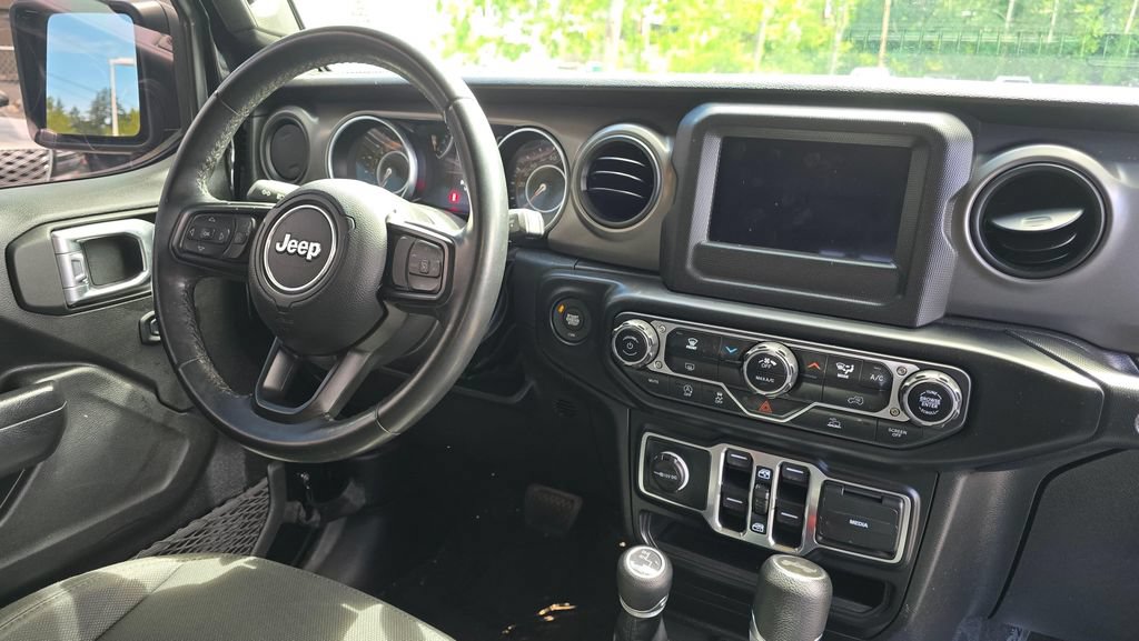 Used 2022 Jeep Wrangler Unlimited Sport AWD/4WD image 11
