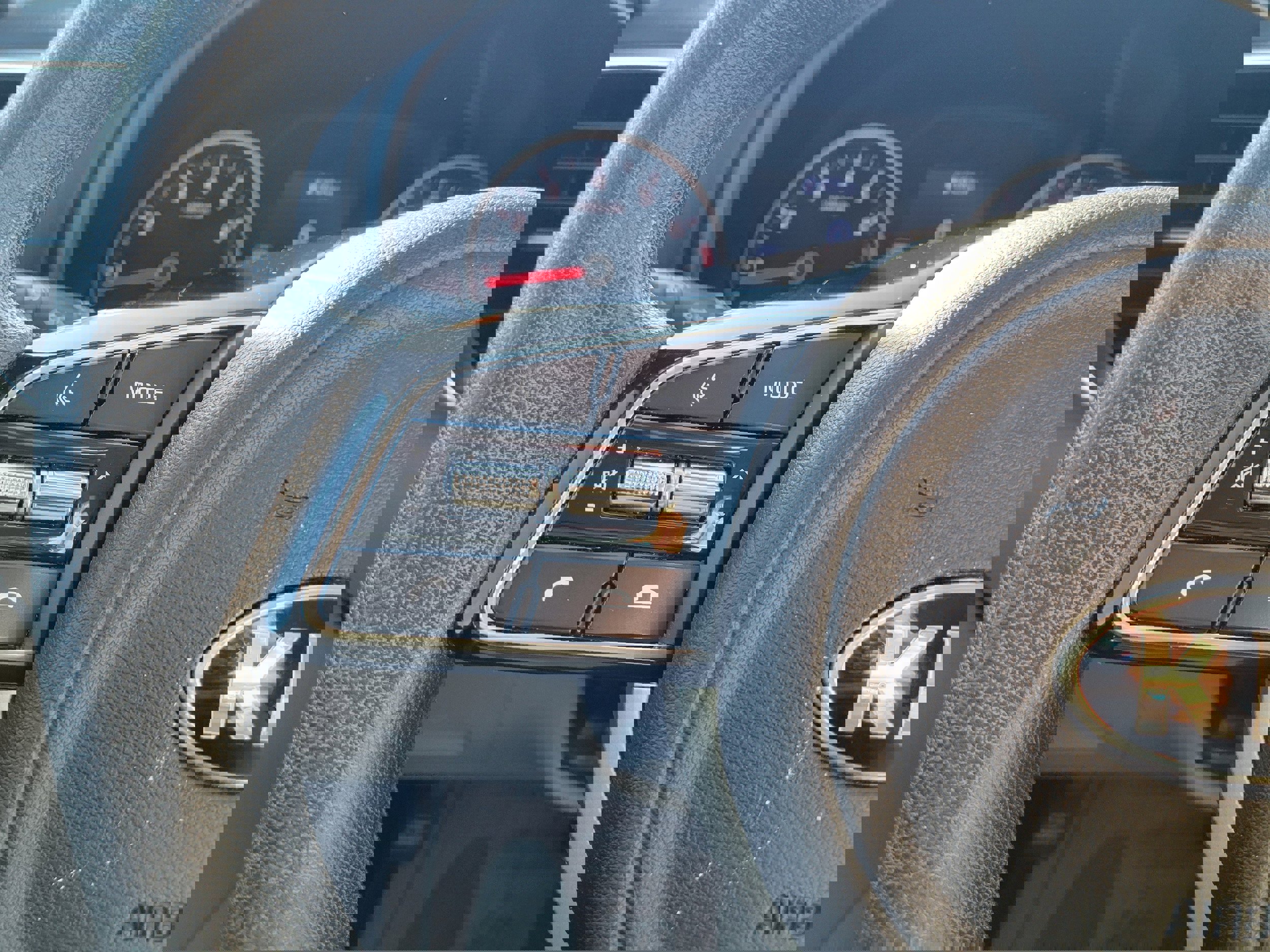 Used 2022 Kia Sportage LX image 16