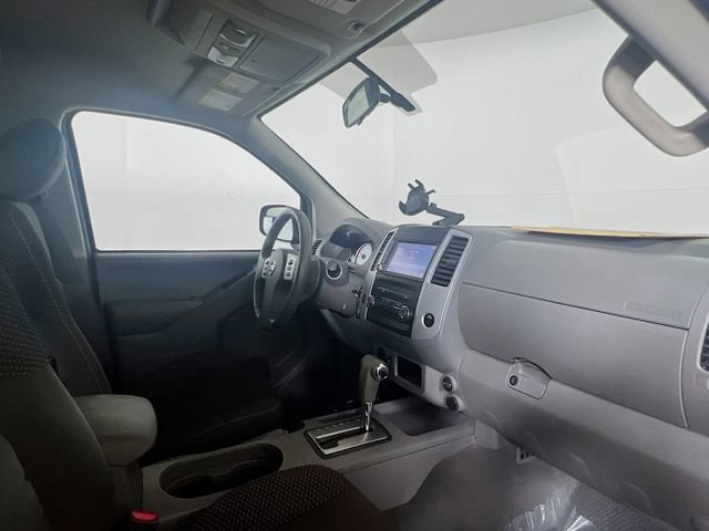 Used 2019 Nissan Frontier Desert Runner RWD image 9