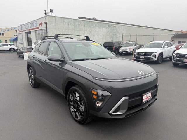 Used 2025 Hyundai Kona SEL image 7