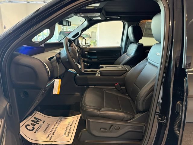 New 2027 Ford Expedition Max Platinum w/ Stealth Appearance Package AWD/4WD image 9