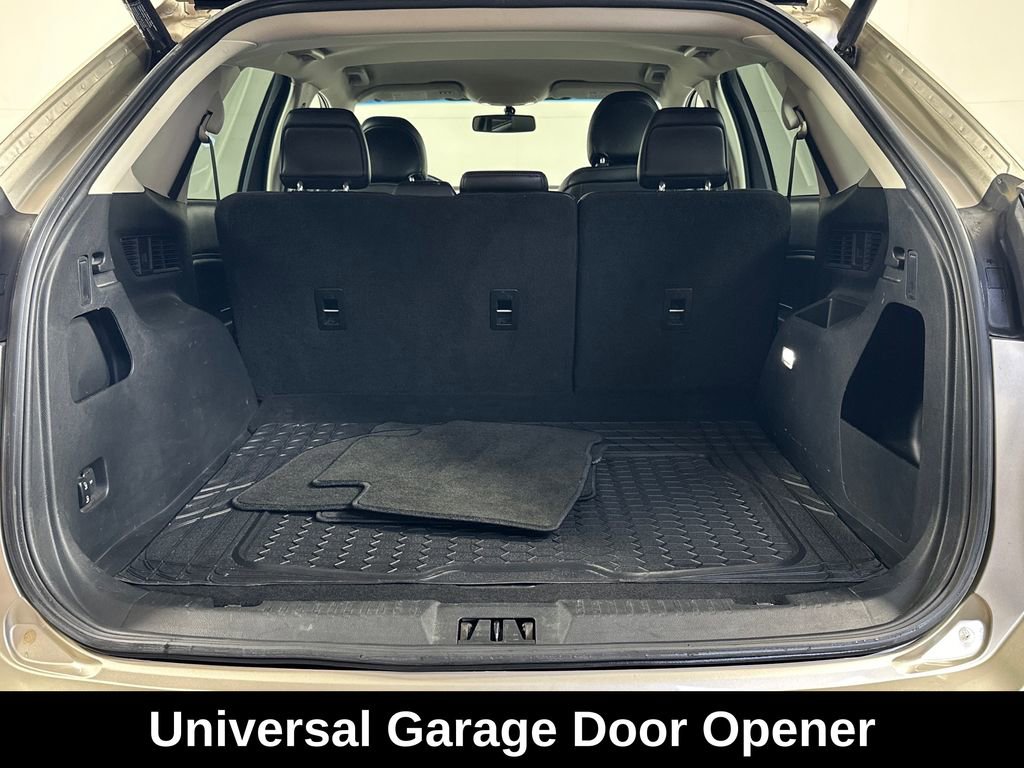 Used 2017 Ford Edge SEL w/ Equipment Group 201A AWD/4WD image 11