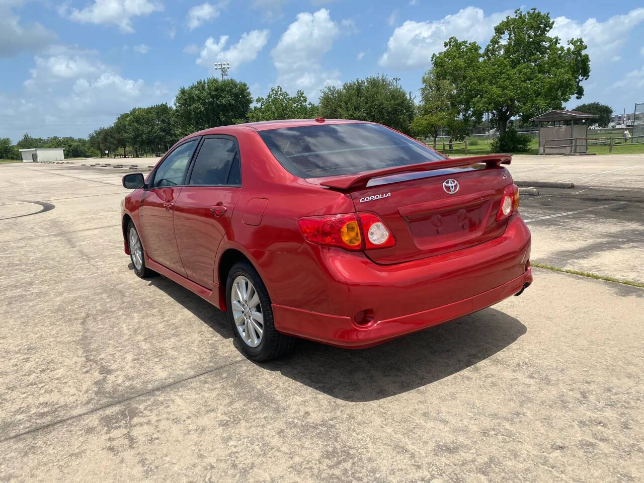 Used 2010 Toyota Corolla S FWD image 5