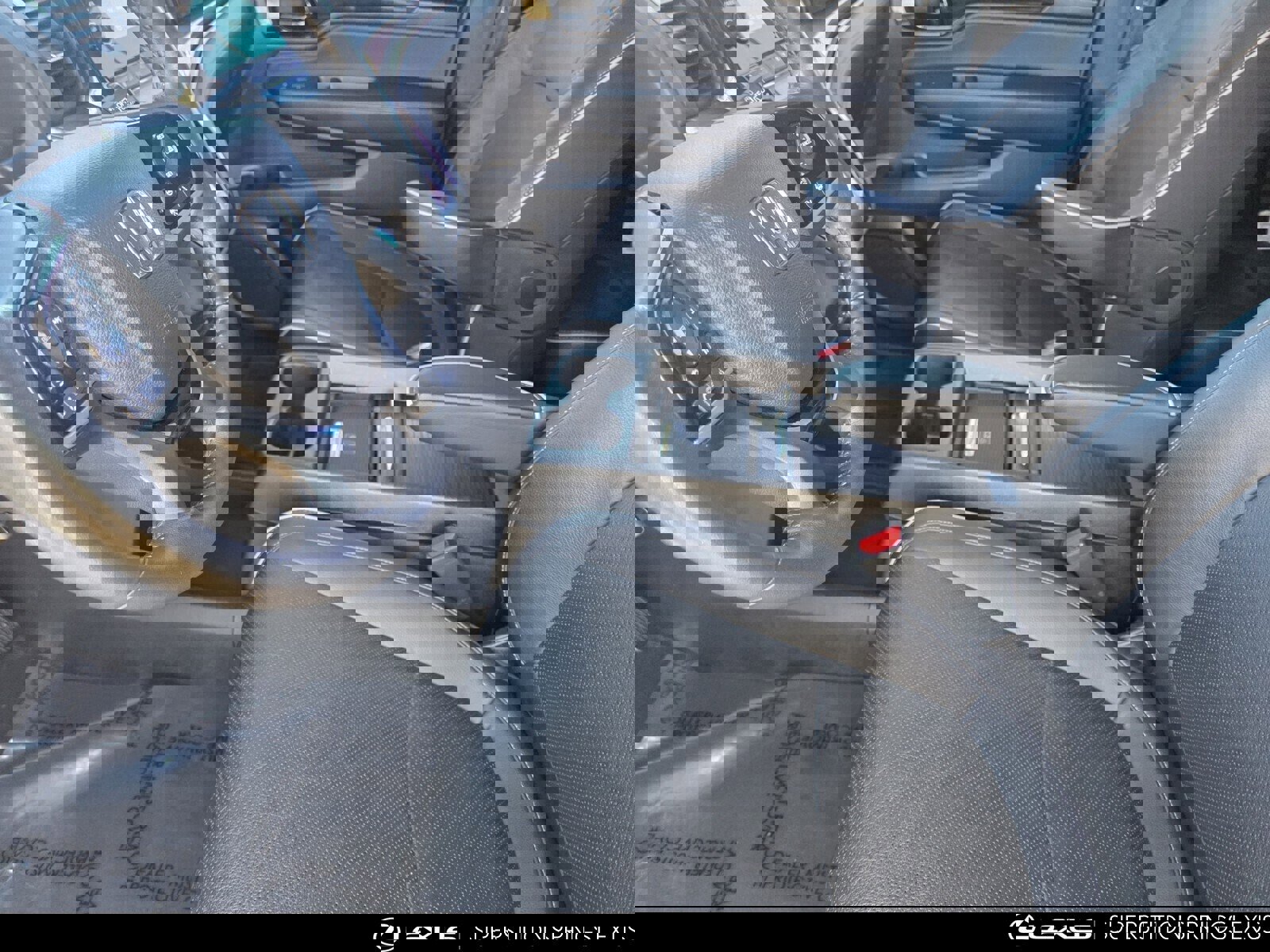 Used 2023 Honda Odyssey Elite image 12