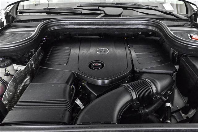 Certified 2025 Mercedes-Benz GLE 350 4MATIC w/ Driver Assistance Package image 24