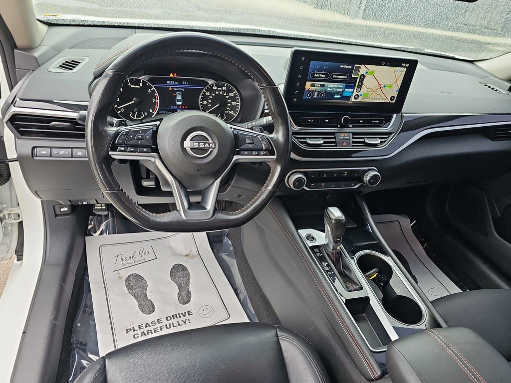 Used 2023 Nissan Altima 2.5 SR w/ SR Premium Package image 19
