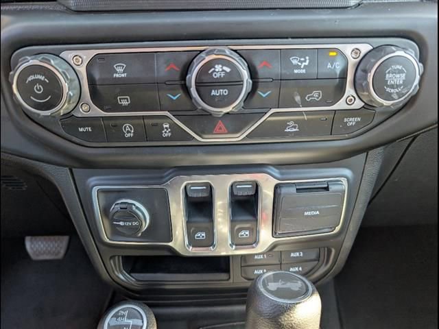 Used 2021 Jeep Wrangler Sport S image 12
