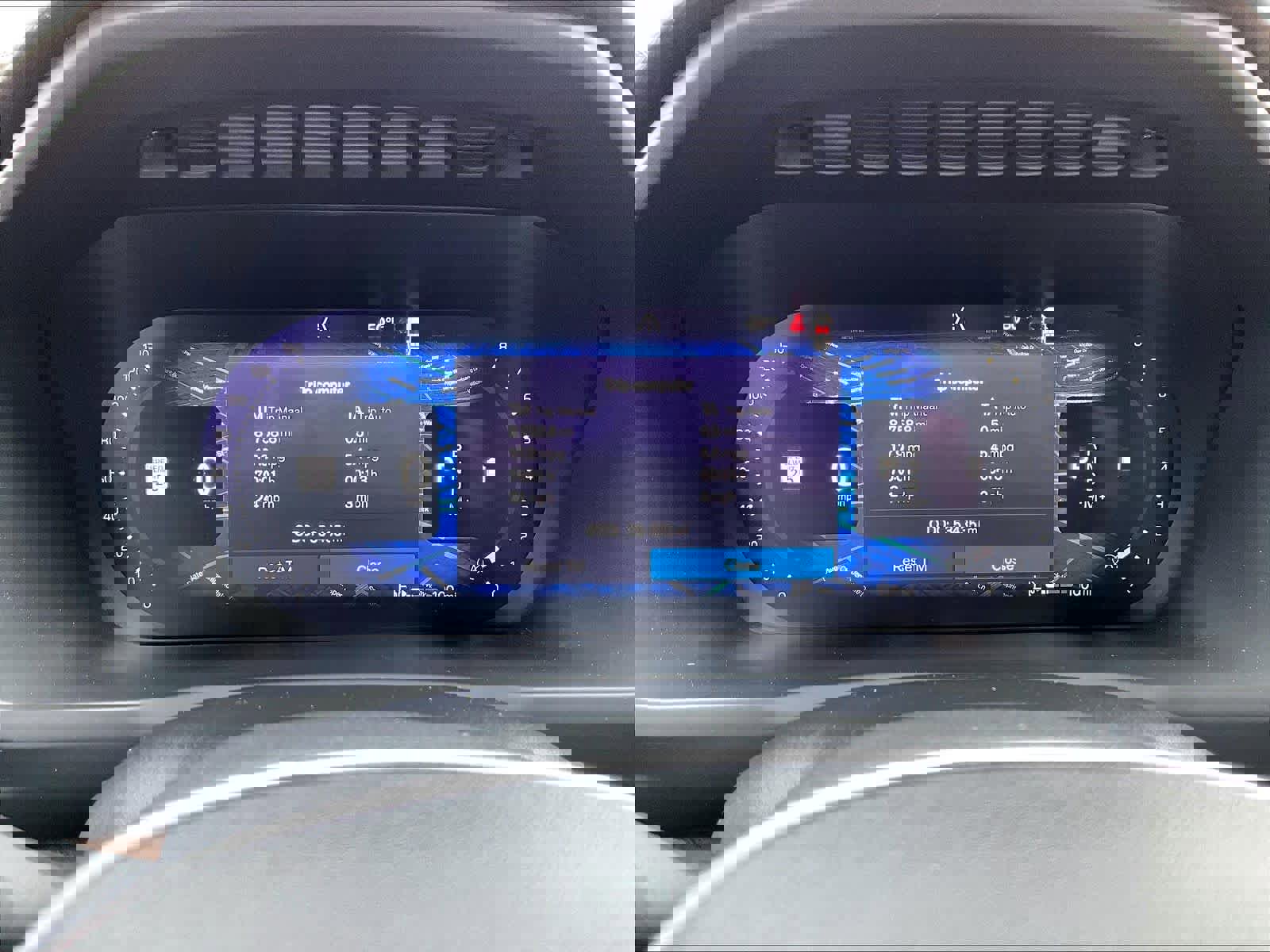 Used 2023 Volvo XC90 B6 Plus w/ Protection Package Premier image 23