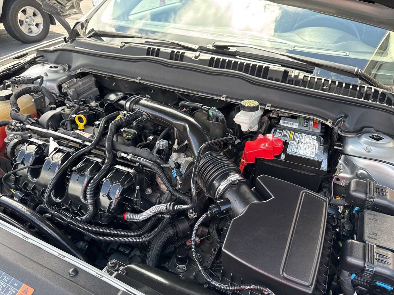 Used 2020 Ford Fusion Titanium image 14