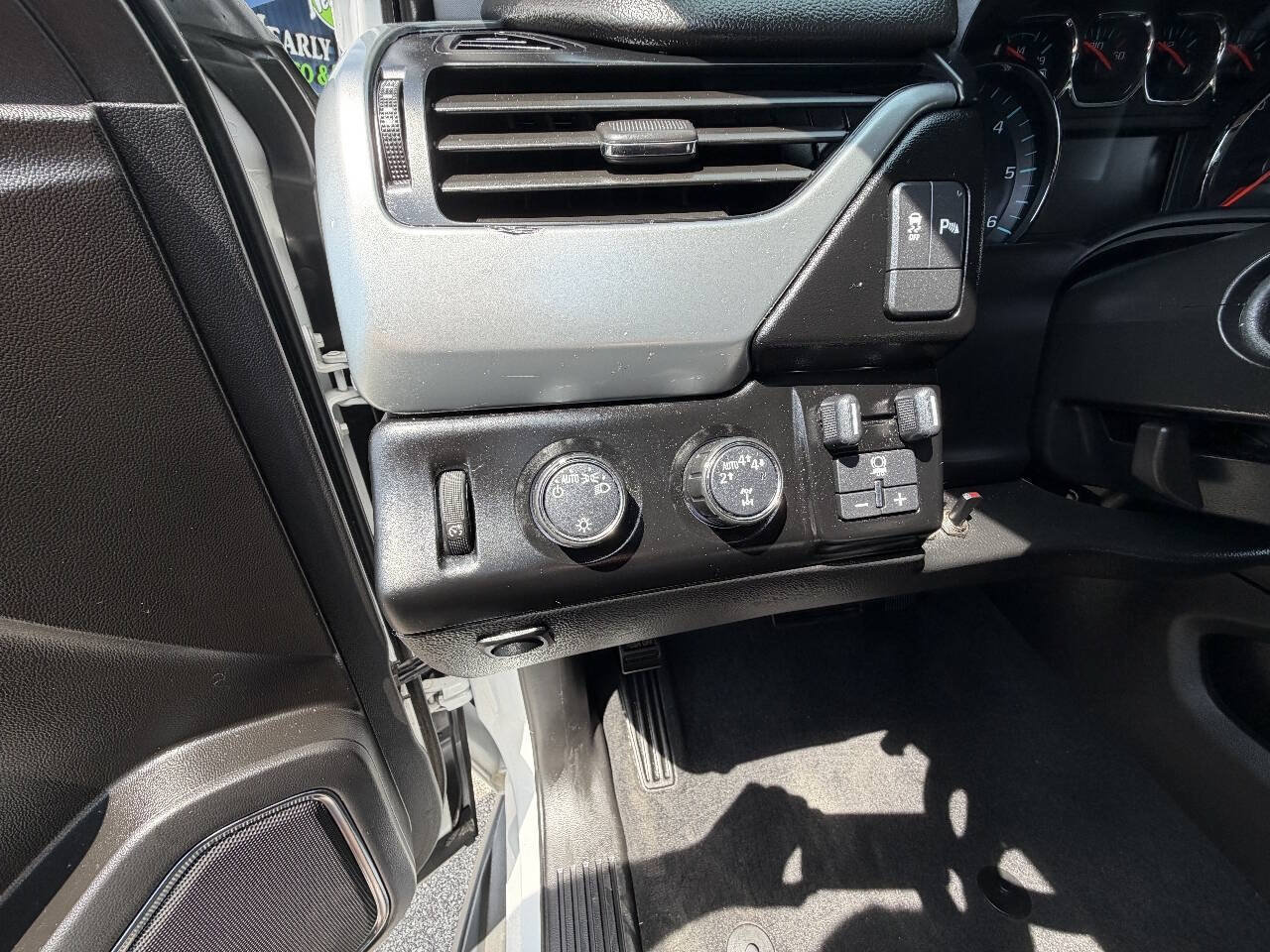 Used 2020 Chevrolet Tahoe LS w/ Max Trailering Package AWD/4WD image 14