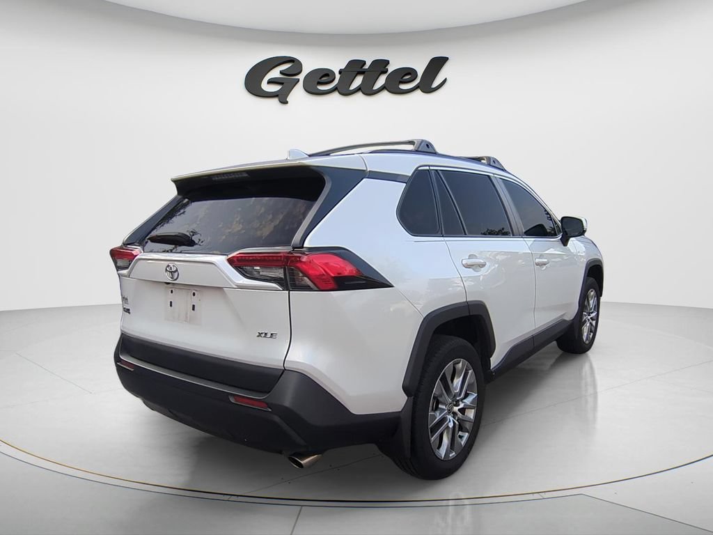 Certified 2024 Toyota RAV4 XLE Premium FWD image 5