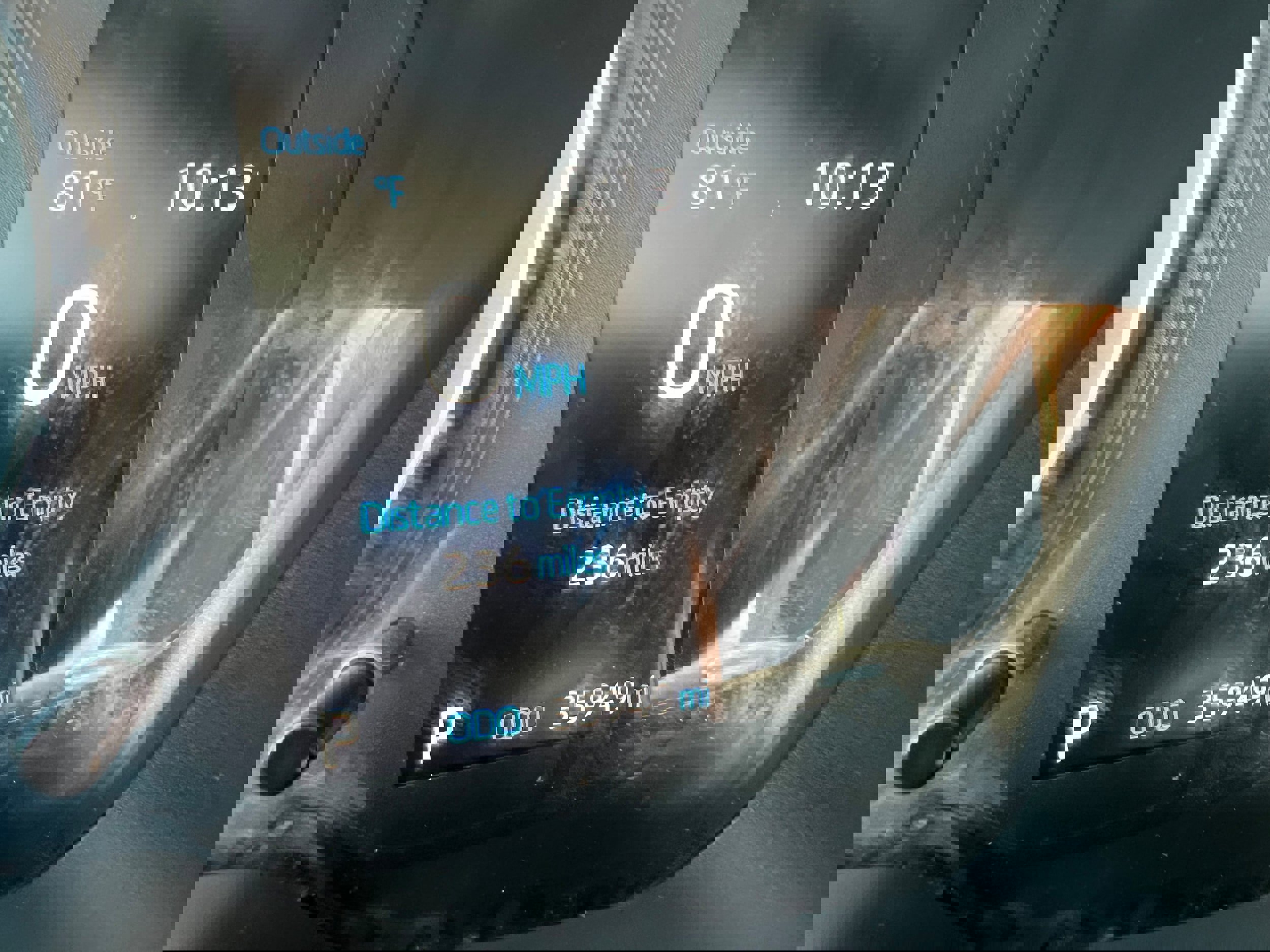 Used 2021 Toyota Corolla LE w/ Carpet Mat Package (TMS) image 24