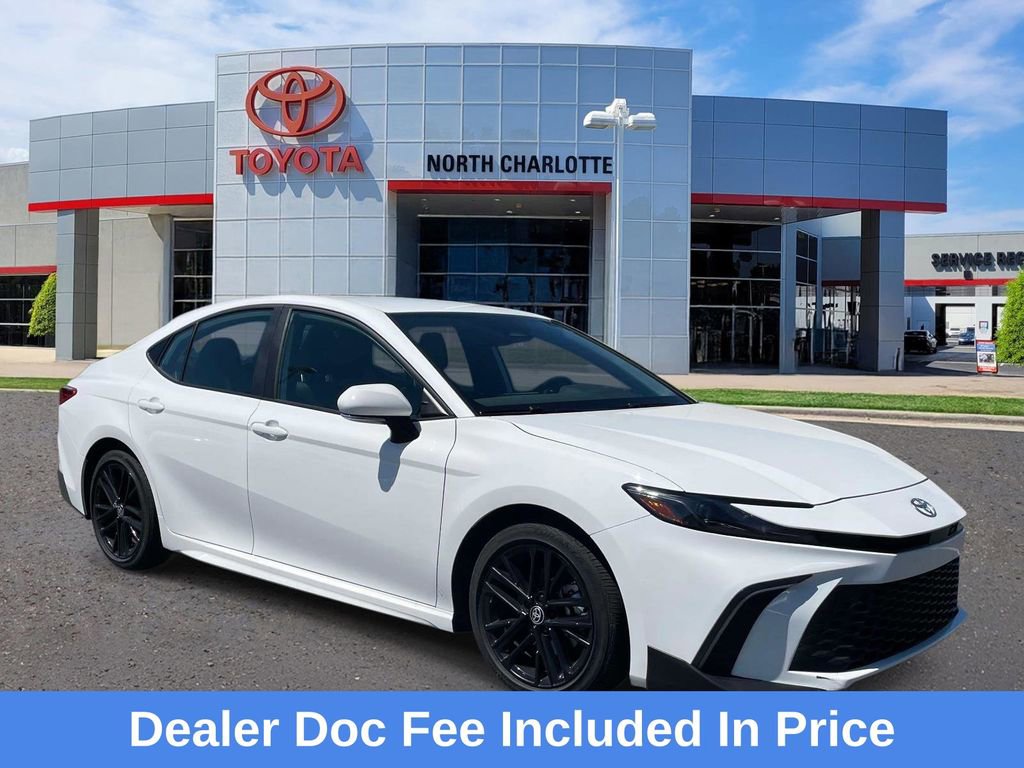 Used 2025 Toyota Camry SE w/ Convenience Package