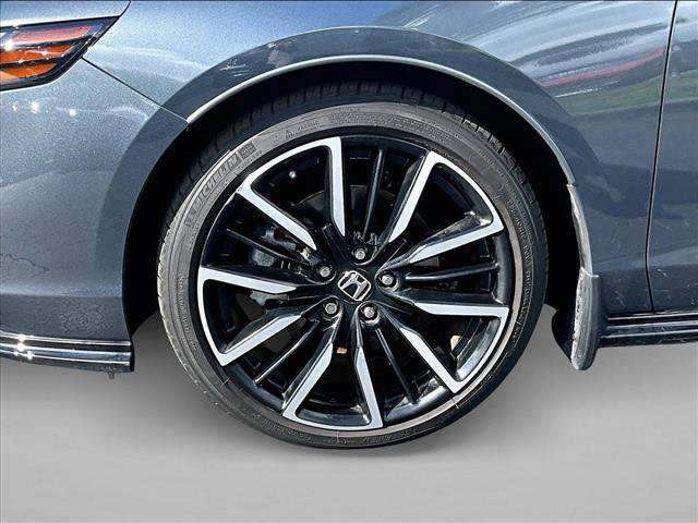 Used 2024 Honda Accord Touring image 10