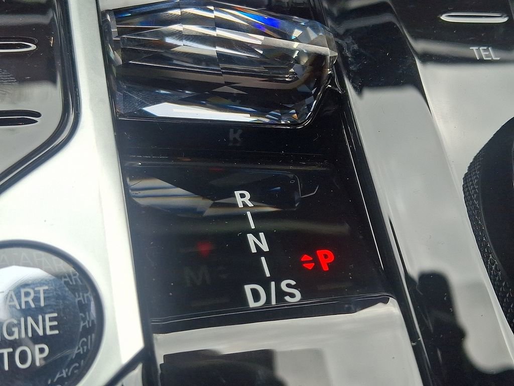 Used 2025 BMW X6 M60i AWD/4WD image 16