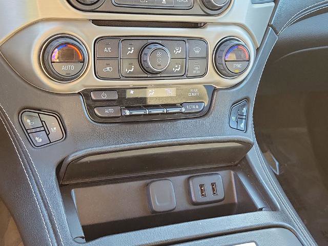 Used 2020 GMC Yukon Denali w/ Denali Premium Package image 24