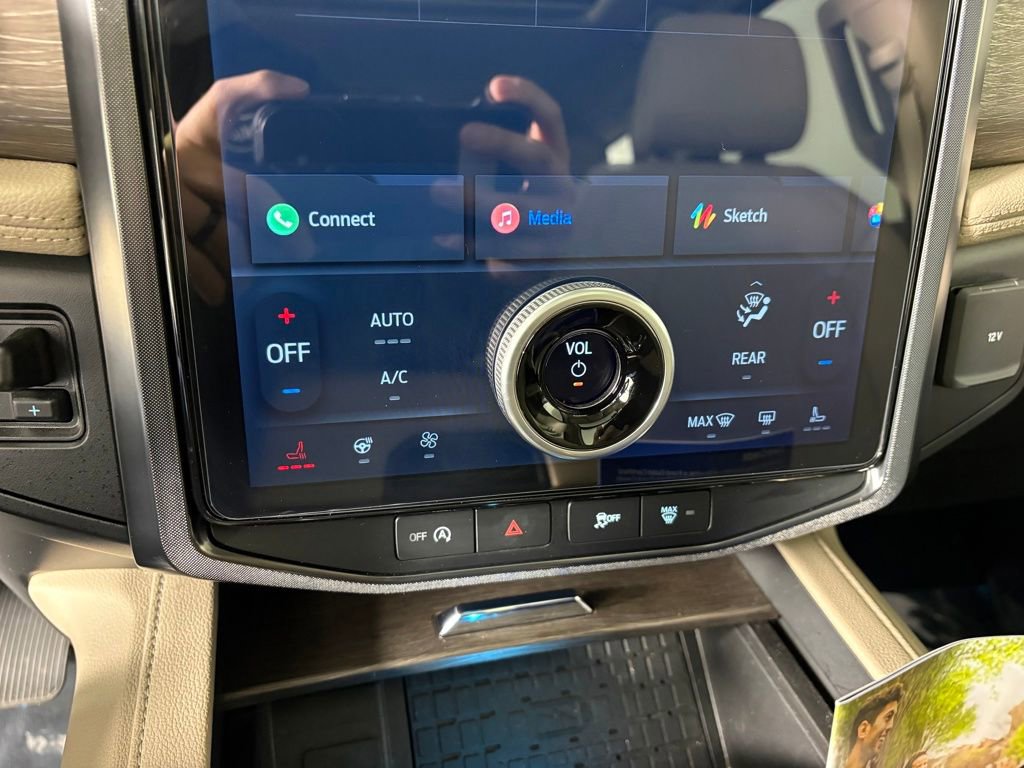 Certified 2024 Ford Expedition Max Limited image 20