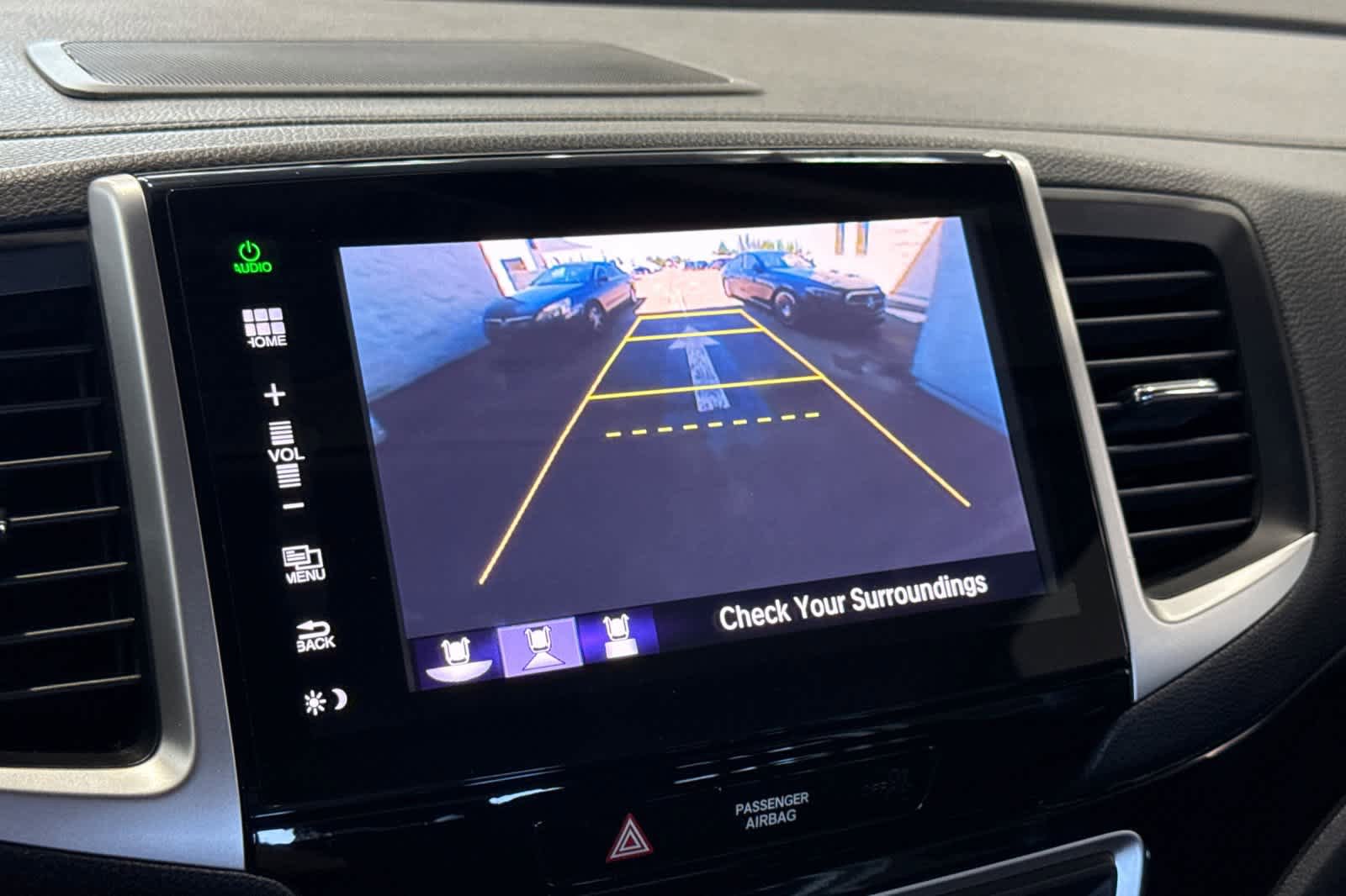 Used 2016 Honda Pilot Touring image 20
